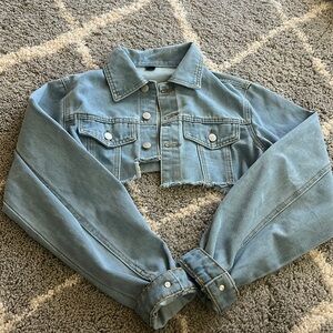 🖤Pick 5/$25 SHEIN Cropped Denim Jacket- Size M